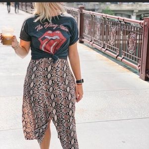 Loveown wrap snake print skirt, size 12